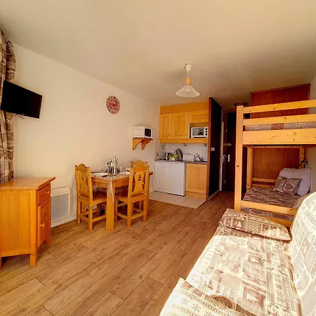 Cosy Au Pied Des Pistes Avec Balcon, 3 Couchages Et Cuisine Equipee - Fr-1-344-1056 아파트